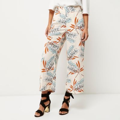Pink rose print cropped trousers